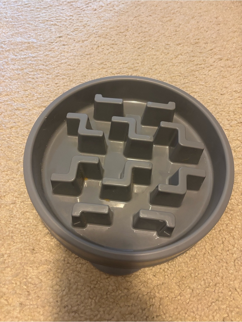 Outward Hound Gray Slow Feed Maze Bowl